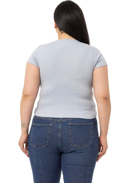 Büyük Beden Yarım Kollu Göğüste Bağcık Detaylı Kaşkorse Gri Body