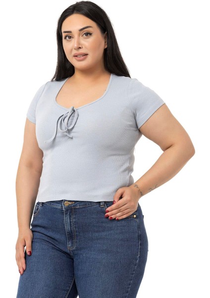 Büyük Beden Yarım Kollu Göğüste Bağcık Detaylı Kaşkorse Gri Body fiyatları