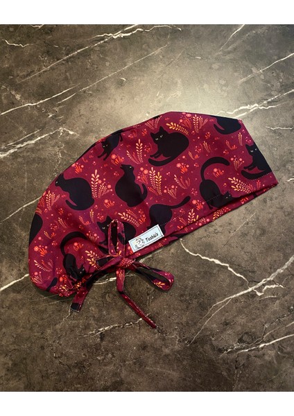 Kara Kedi Cerrahi Bone