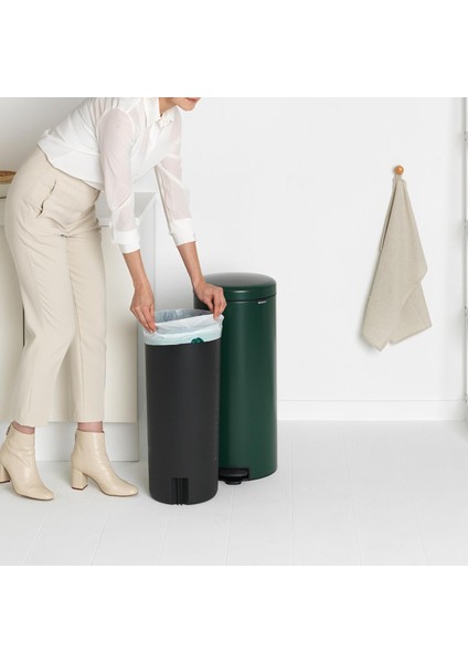 Çöp Kutusu 30 Litre Newicon Pedallı Çam Yeşili 304088 fırsatları