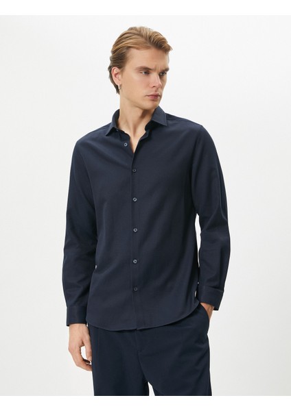 Klasik Gömlek Yarım Italyan Yaka Düğmeli Uzun Kollu modelleri