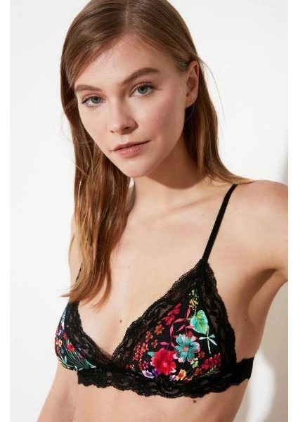 Çiçekli Yakaları Siyah Dantelli Bralet Ds200475br