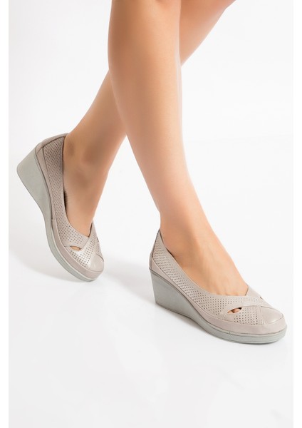 Dolgu Günlük Ayakkabı 23Y 1051 fiyatları