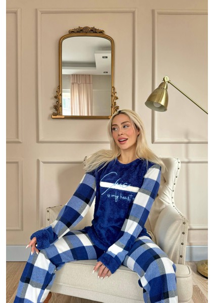 Lacivert Deep Chic Desenli Kadın Peluş Pijama Takımı