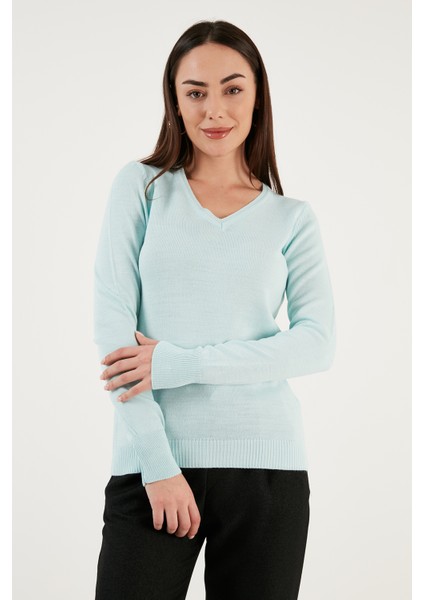 Regular Fit V Yaka Triko Kazak Bayan Kazak 23K0244K1