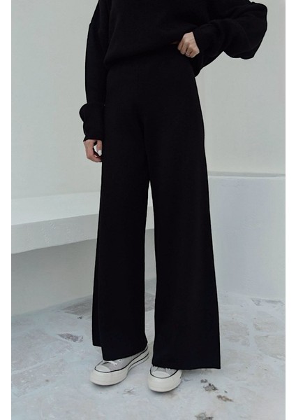 Kadın Siyah Bisiklet Yaka Beli Lastikli Geniş Paça Relax Triko Takım fırsatları