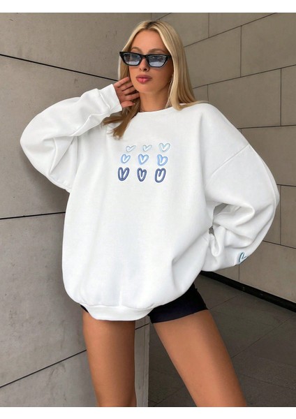 Hebb Club Kadın Uzun Kollu Kalp Li Nakışlı  Oversize Sweatshirt