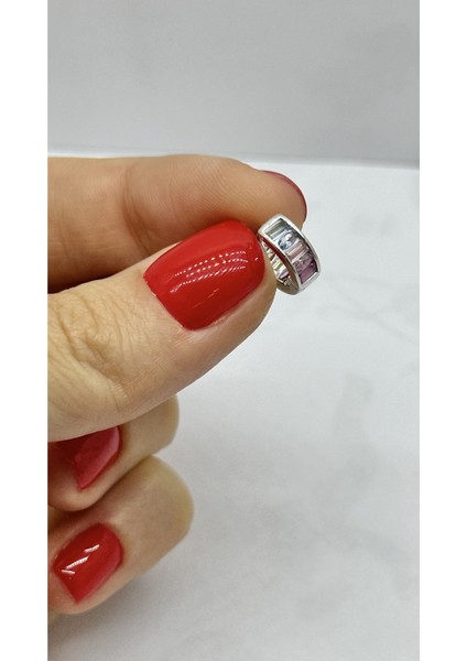 Kadın Rainbow Gümüş Piercing Gümüş Kıkırdak Küpe fiyatları
