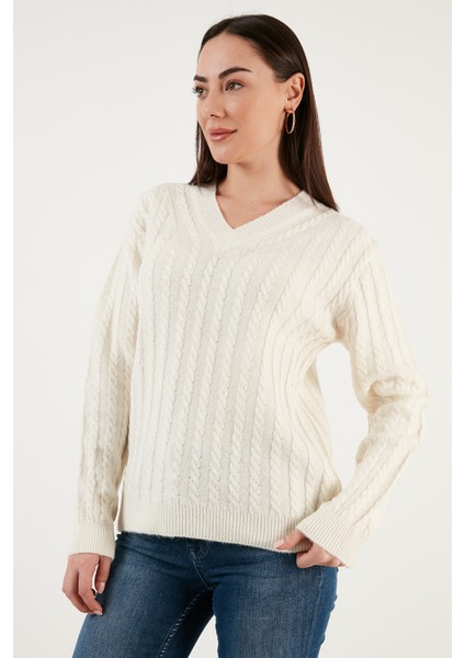 Regular Fit V Yaka Kazak Bayan Kazak 23K0668K1 modelleri