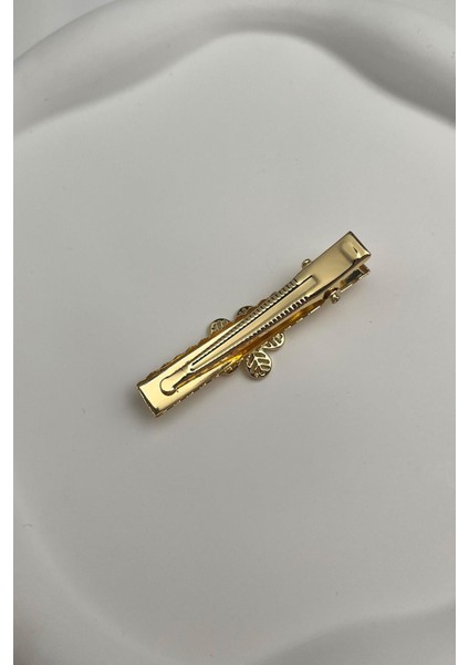 Altın Rengi Çiçek Detaylı Yan Toka (Ölçü:5 Cm) fiyatları