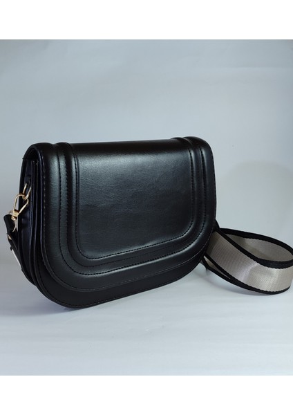 Kanvas Askılı Kapaklı Çanta