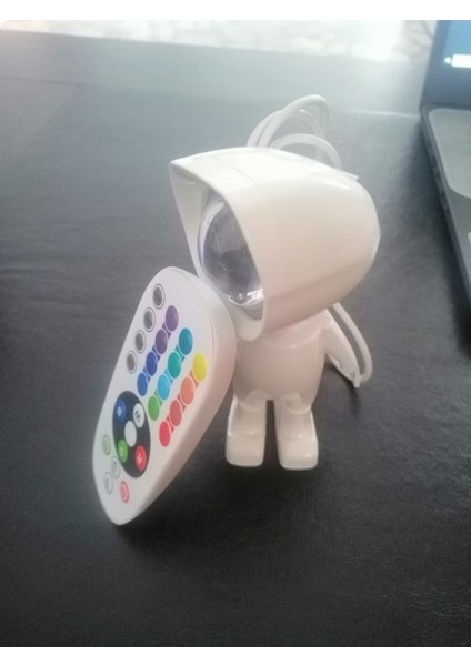 Dimlenebilir Beyaz Astronot Gün Batımı Efektli Lambası ,kumandanlı, USB Kablolu