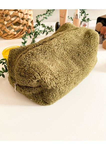Yeşil Peluş Krem Astarlı Makyaj Çantası Çanta Içi Organizeri fırsatları