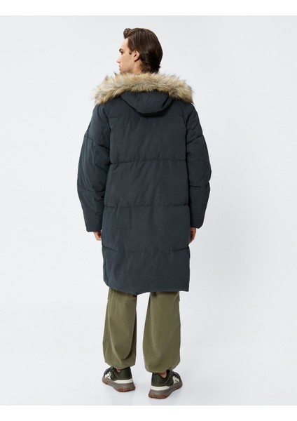 Uzun Şişme Mont Kapşonlu Kürk Detaylı Fermuarlı Cepli fırsatları