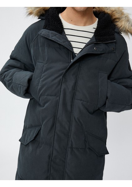 Uzun Şişme Mont Kapşonlu Kürk Detaylı Fermuarlı Cepli indirimleri