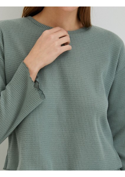 Kışlık Pijama Üstü Bisiklet Yaka Uzun Kollu Dokulu indirimleri