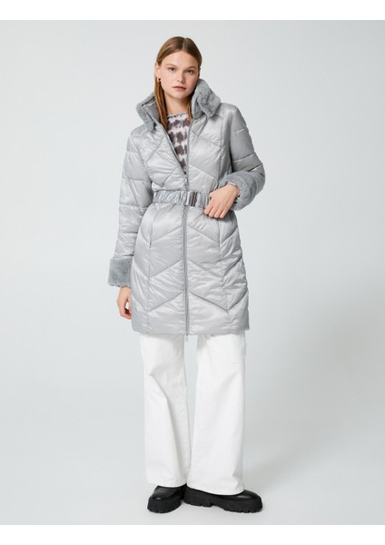 Uzun Şişme Mont Kemerli Kürk Detaylı Cepli modelleri