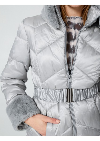 Uzun Şişme Mont Kemerli Kürk Detaylı Cepli indirimleri