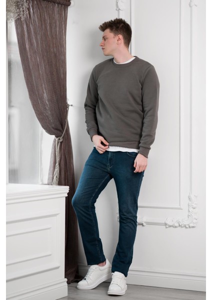 Slimfit Sıfır Yaka Basic 3 Iplik Erkek Sweatshirt