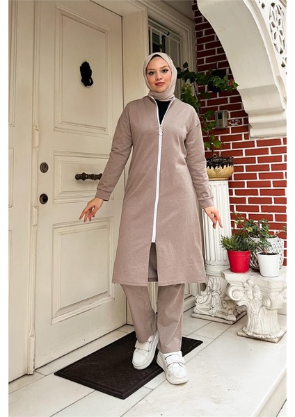 Bisiklet Yaka Fermuarlı Uzun Tunik Sade Basic Spor Takımı - 03044.016 - Vizon