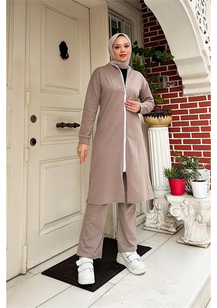 Bisiklet Yaka Fermuarlı Uzun Tunik Sade Basic Spor Takımı - 03044.016 - Vizon