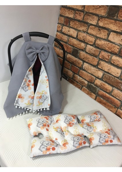 Gri Pikeli ve Poplin Kumaş, Ponponlu Puset Örtüsü ve Puset Minderi 2'li Set fiyatları