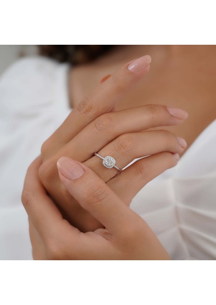 Pırlanta Taşlı Altın Yüzük PÇY20 fırsatları