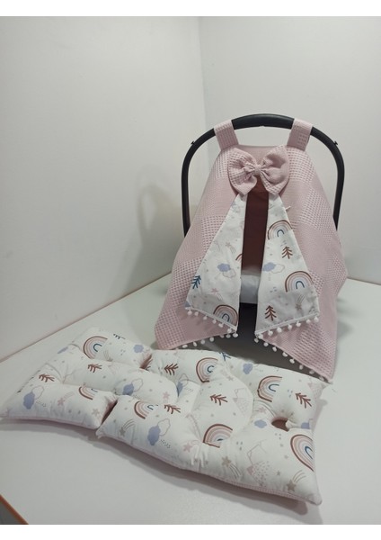 Pembe Pikeli ve Poplin Kumaş, Ponponlu Puset Örtüsü ve Puset Minderi 2'li Set