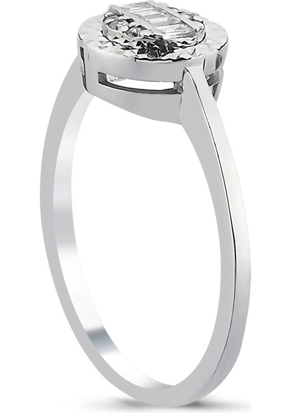 0.12 Ct F-G Vs-Si 2.05 gr 14 K Jwd Baget Yüzük
