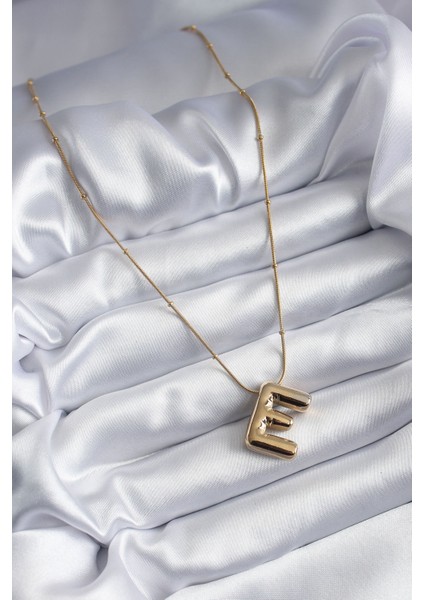 316L Çelik Gold Renk Bubble "e" Harf Model Kadın Kolye fiyatları