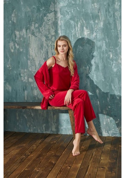 Kadın Pijama Takımı Soft Fransız Kadife Dantelli Sabahlıklı 3 Lü Takım
