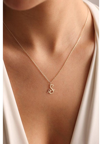 Kelebek Detaylı (S) Harf 925 Ayar Gümüş Sevgiliye,anneye,eşe,arkadaşa Hediye Kolye