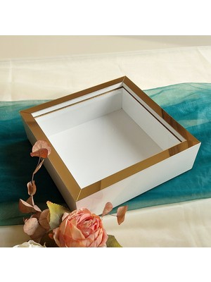 Verda Çerçeve 25X25 cm Beyaz-Gold Yarı Pleksi Kaplamalı Derin Anı Çerçevesi! Gül Kutusu! Ledsiz Isimsiz