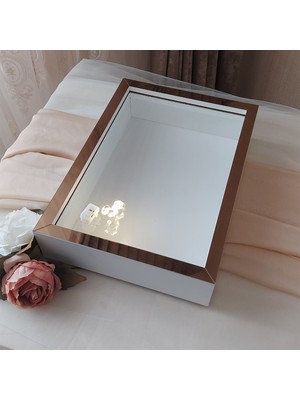 Verda Çerçeve 25X35 cm  Ledli Beyaz-Bronz Yarı Pleksi Kaplamalı Derin Anı Çerçevesi! Gül Kutusu! Isimsiz