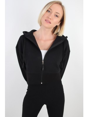 Alexander Gardi Kadın Siyah Kapüşonlu Crop Hırka – %100 Pamuk, Uzun Kollu, Düz Desen, S Beden Rahat Kesim