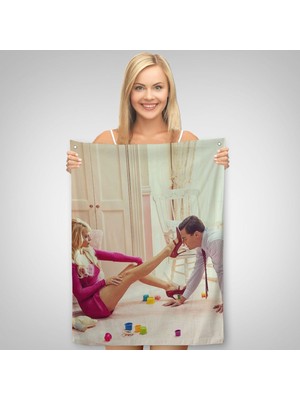 Ne Verelim Size Leonardo Di Caprio ve Margot Robbie The Wolf Of Wall Street Filmi Duvar Örtüsü - HALISI-6036