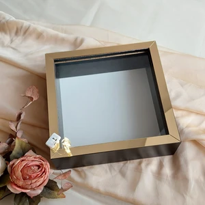 Verda Çerçeve 25X25 cm Ledli Siyah-Gold Yarı Pleksi Kaplamalı Derin Anı Çerçevesi! Gül Kutusu! Isimsiz!