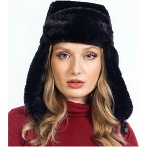 Peluş Kalpak