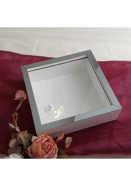 25X25 cm Ledli Beyaz-Füme Yarı Pleksi Kaplamalı Derin Anı Çerçevesi! Gül Kutusu! Isimsiz