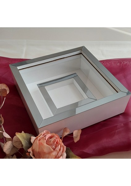 25X25 cm Fotoğraf Bölümlü Beyaz-Füme Yarı Pleksi Kaplamalı Derin Anı Çerçevesi! Gül Kutusu! Ledsiz Isimsiz