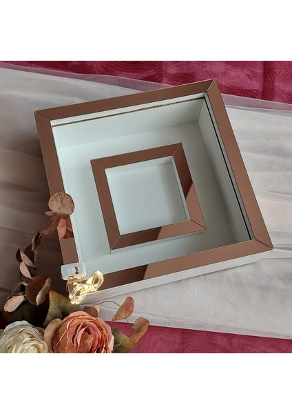 25X25 cm Fotoğraf Bölümlü Ledli Beyaz-Rose Yarı Pleksi Kaplamalı Derin Anı Çerçevesi! Gül Kutusu! Isimsiz fiyatları