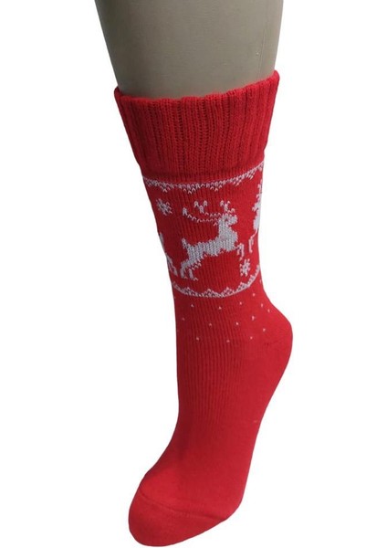KIRMIZI GEYİK DESENLİ YILBAŞI PAMUKLU KADIN SOKET ÇORAP modelleri
