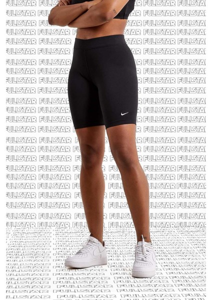 Sportswear Essential Biker Pamuk Polyester Siyah Kısa Tayt Şort