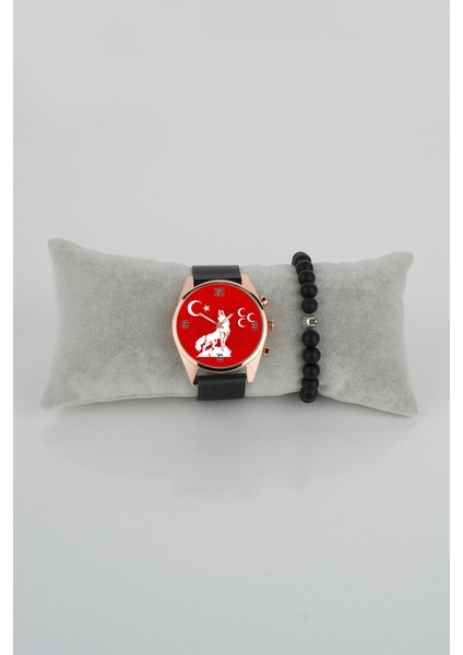 Ay Yıldız 3 Hilal Bozkurt Uluyan Kurt Tasarım Kırmızı Fon Kadın Kol Saati Bileklik Hediye