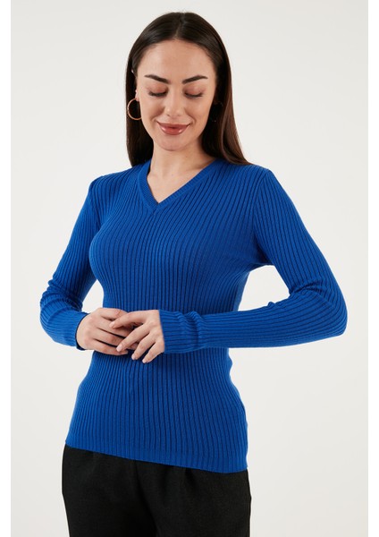 Slim Fit V Yaka Kazak Bayan Kazak 23K0289K1 fiyatları