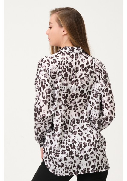 Leopar Desenli Saten Gömlek