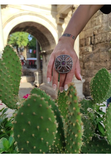 Kare Çiçek Yüzük modelleri