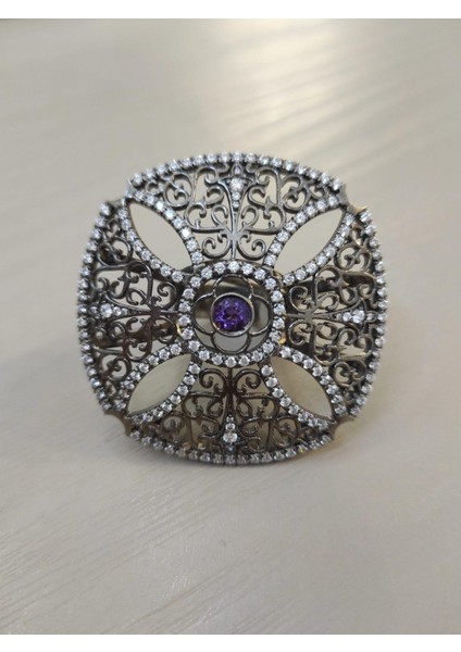 Kare Çiçek Yüzük fırsatları