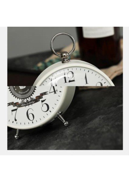 Yatak Odası Çalar Saat, Metal Çalar Saat, Öğrenci Ev Dekorasyonu Masaüstü Saati (Yurt Dışından) fırsatları