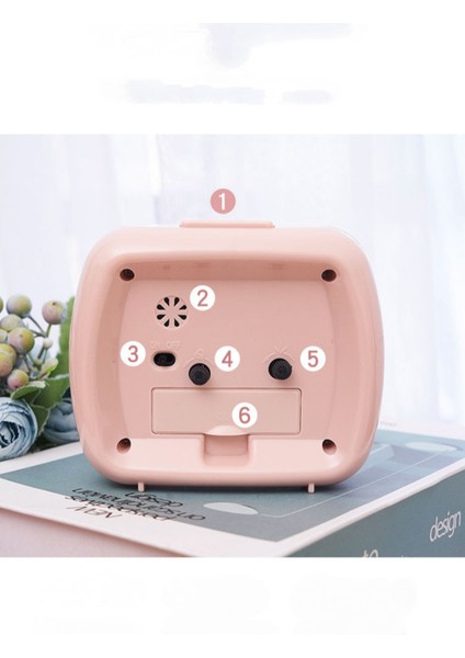 Öğrenciler, Çocuklar ve Yetişkinler Için Parlak Sevimli Saatli 4,7 Inç Basit Sessiz Başucu Çalar Saat (Kare Pembe) (Yurt Dışından) modelleri